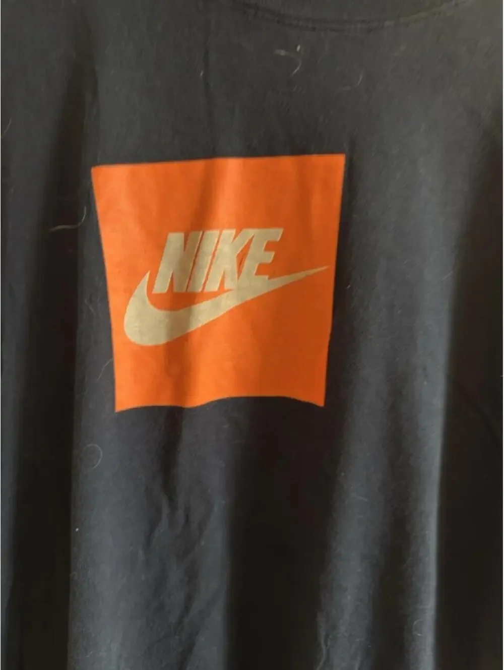 Nike Men's Black Shirt